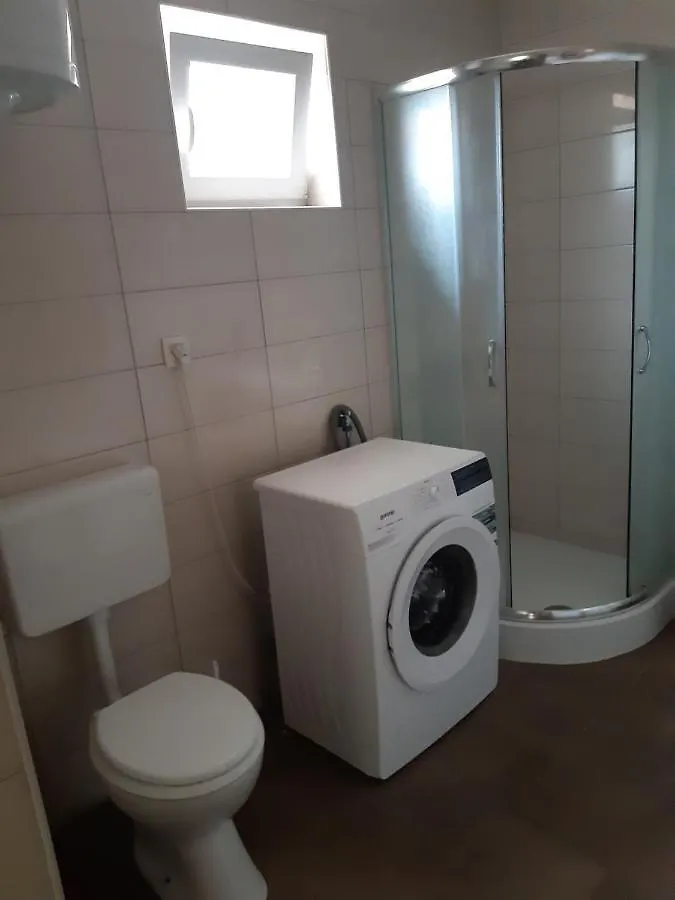 Lave II Cozy House Villa Liznjan Holiday home